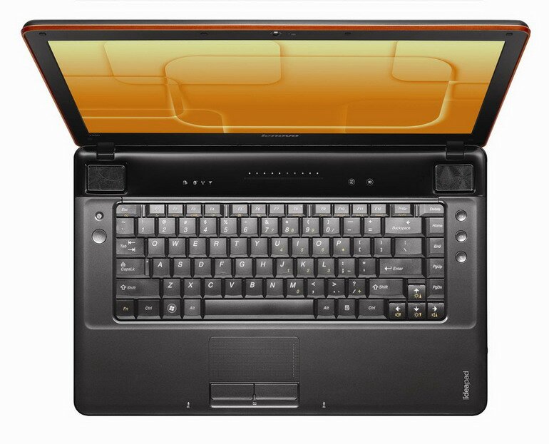 Lenovo IdeaPad Y550P PIC_02