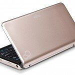 Fujitsu LifeBook UH900 Mini-Laptop 03