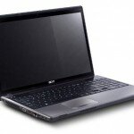 Acer Aspire 5745P Touchscreen Laptop Side