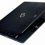 Fujitsu Lifebook SH771 laptop 2