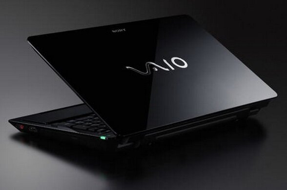 Sony-VAIO-F-Series-3D-laptop-01.jpg